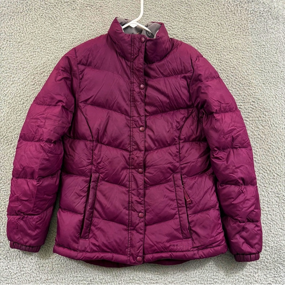 L.L. Bean Women's Plum Puffer Jacket Size S